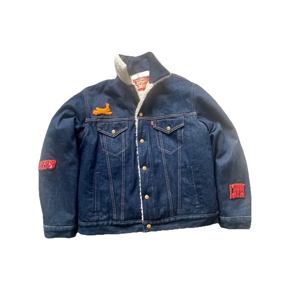 Levi's Men's Denim Trucker Jacket M Sherpa Reversible Embroidered Lunar New Year